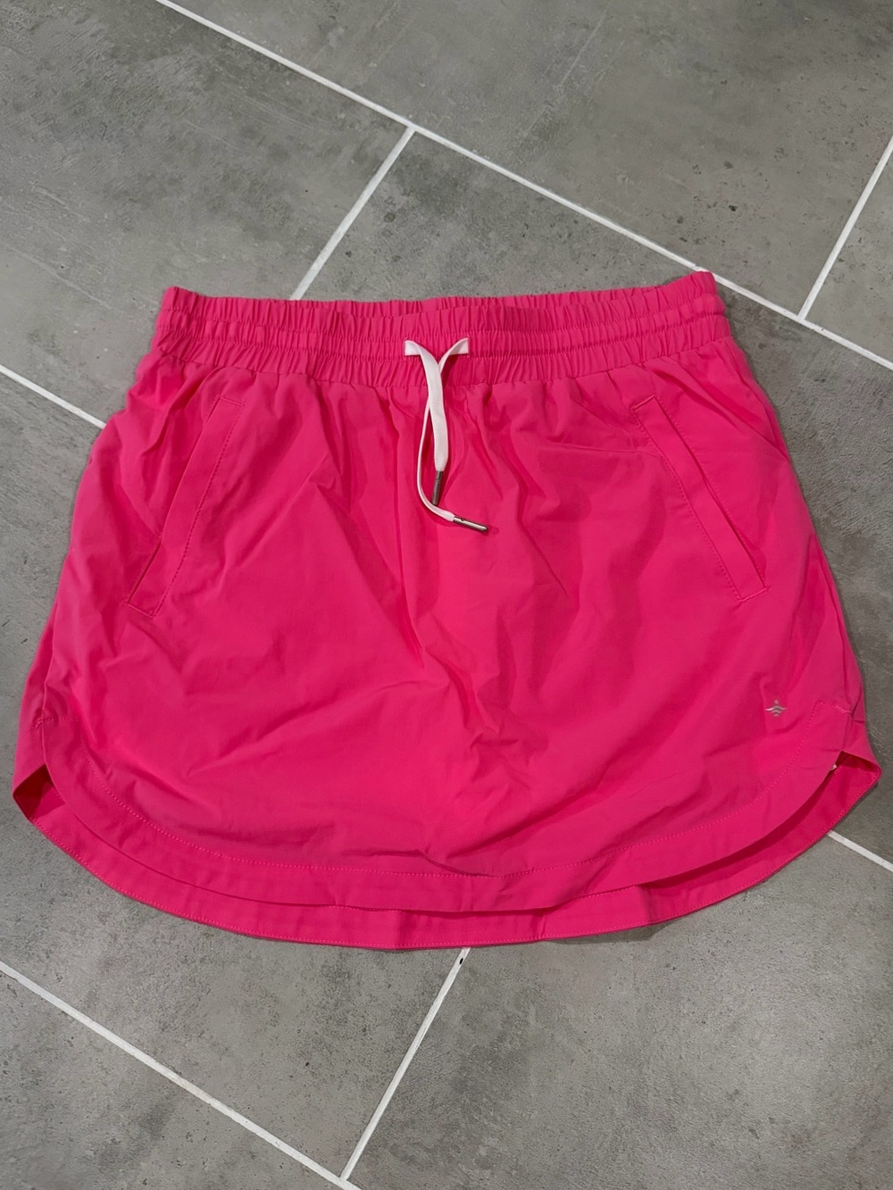 HALARA Hot Pink Athletic Skort with Drawstring